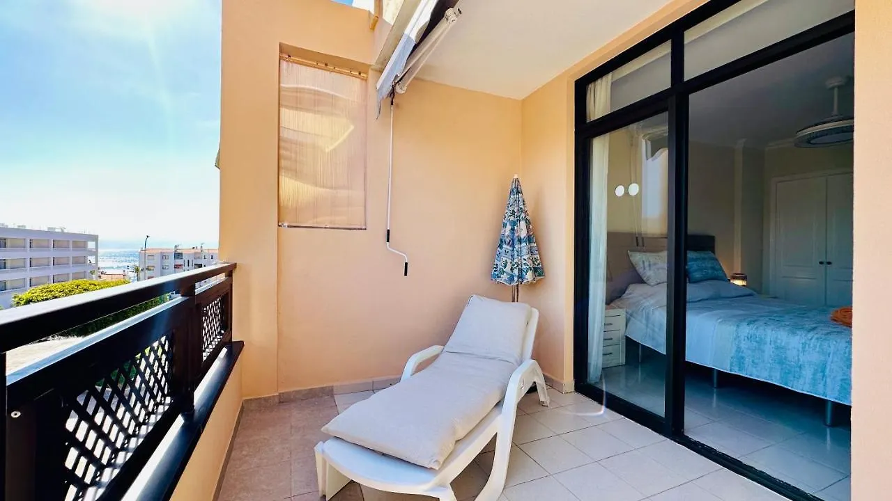 Sunset Apart, Large Terrace, Pool, Best Location! プエルト・デ・サンティアゴ