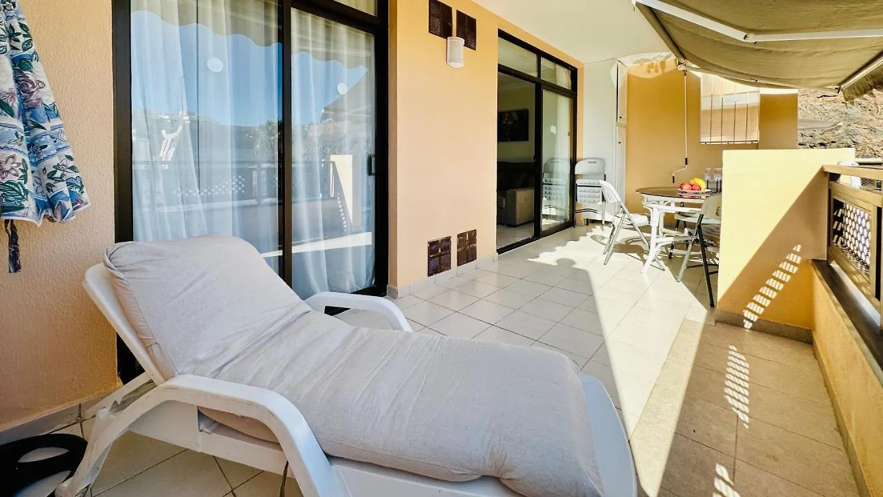 アパート Sunset Apart, Large Terrace, Pool, Best Location! プエルト・デ・サンティアゴ