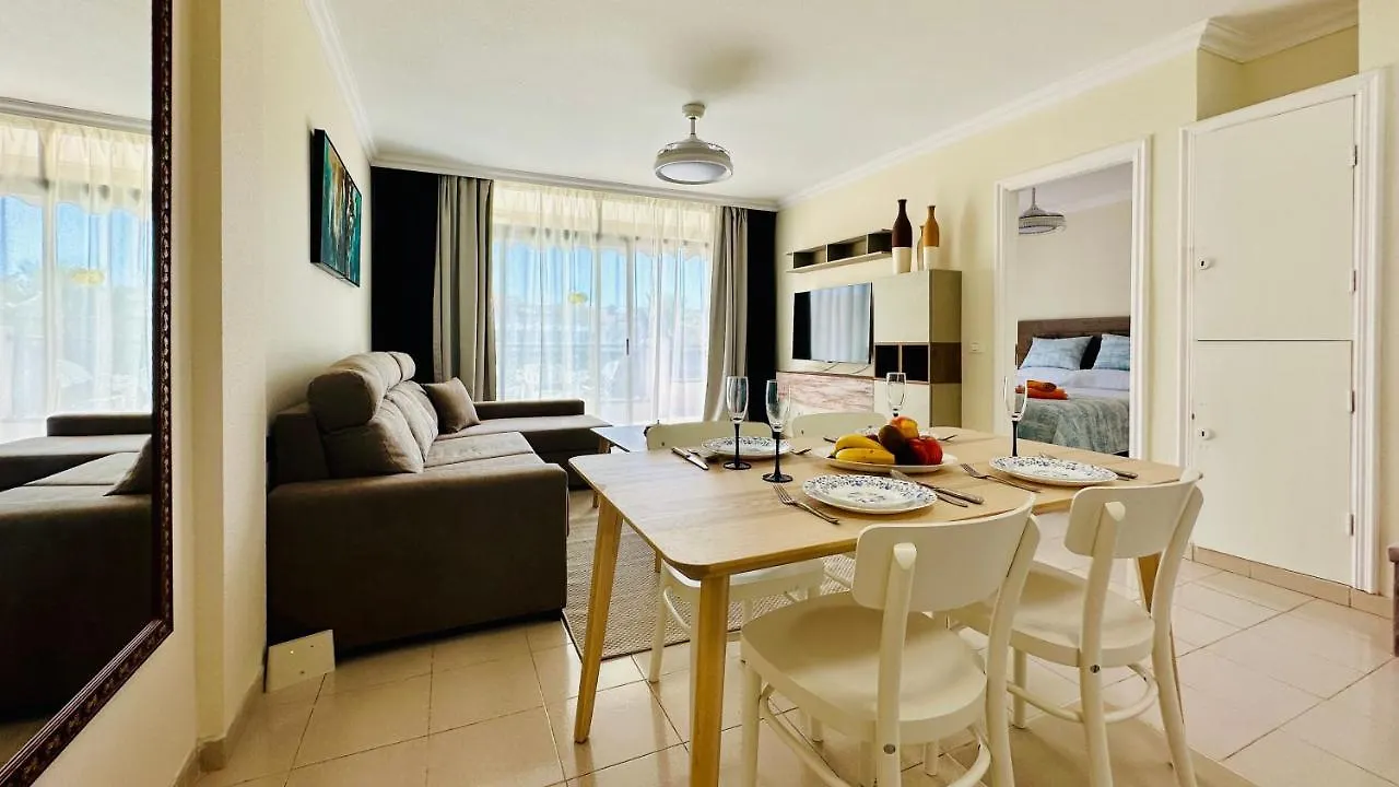 Sunset Apart, Large Terrace, Pool, Best Location! Puerto de Santiago  Spain